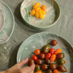 Load image into Gallery viewer, Edge side plate SCREZIATO - 18.5 cm.
