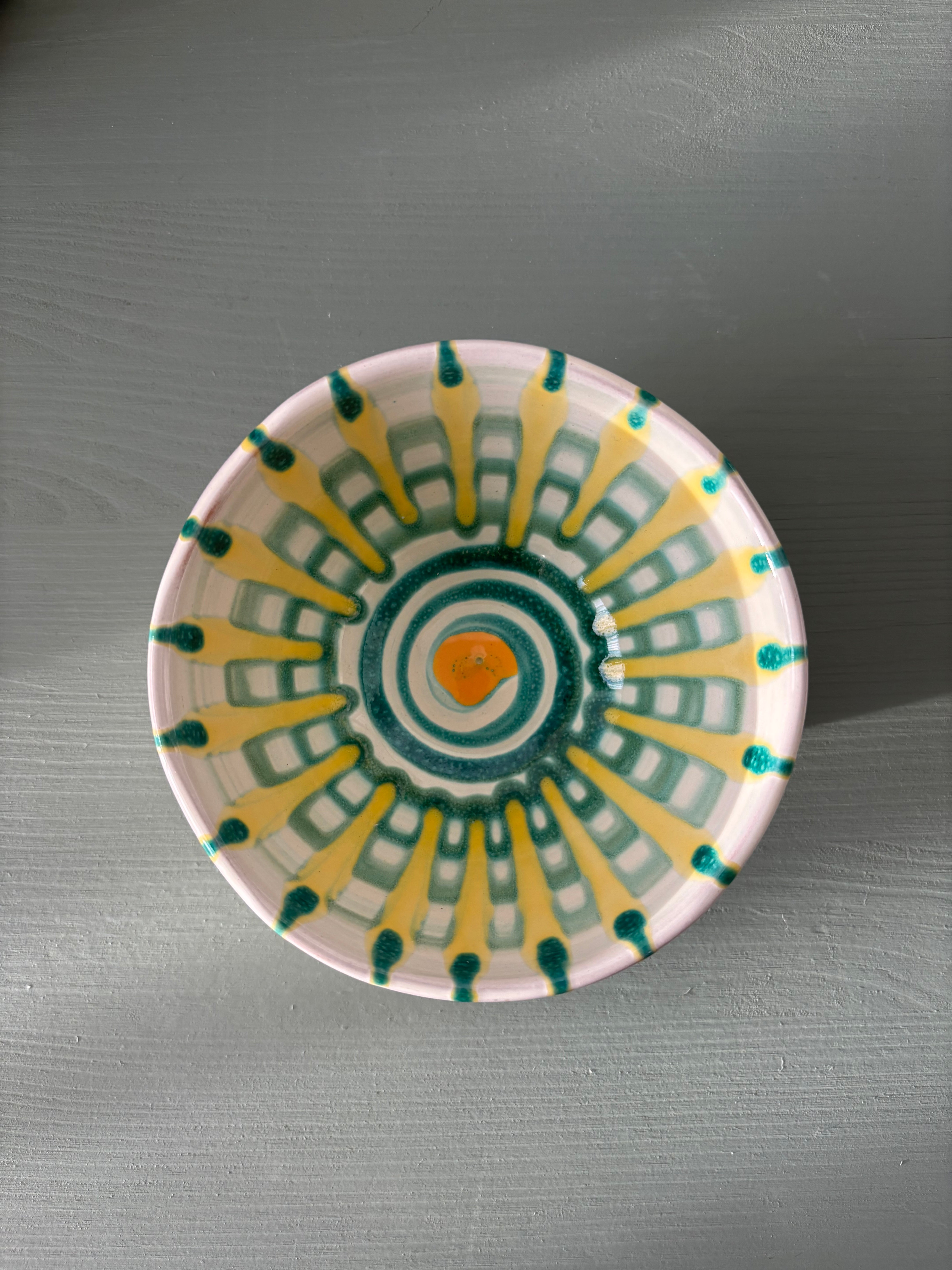 Teo farverig skål #137 - 12 cm