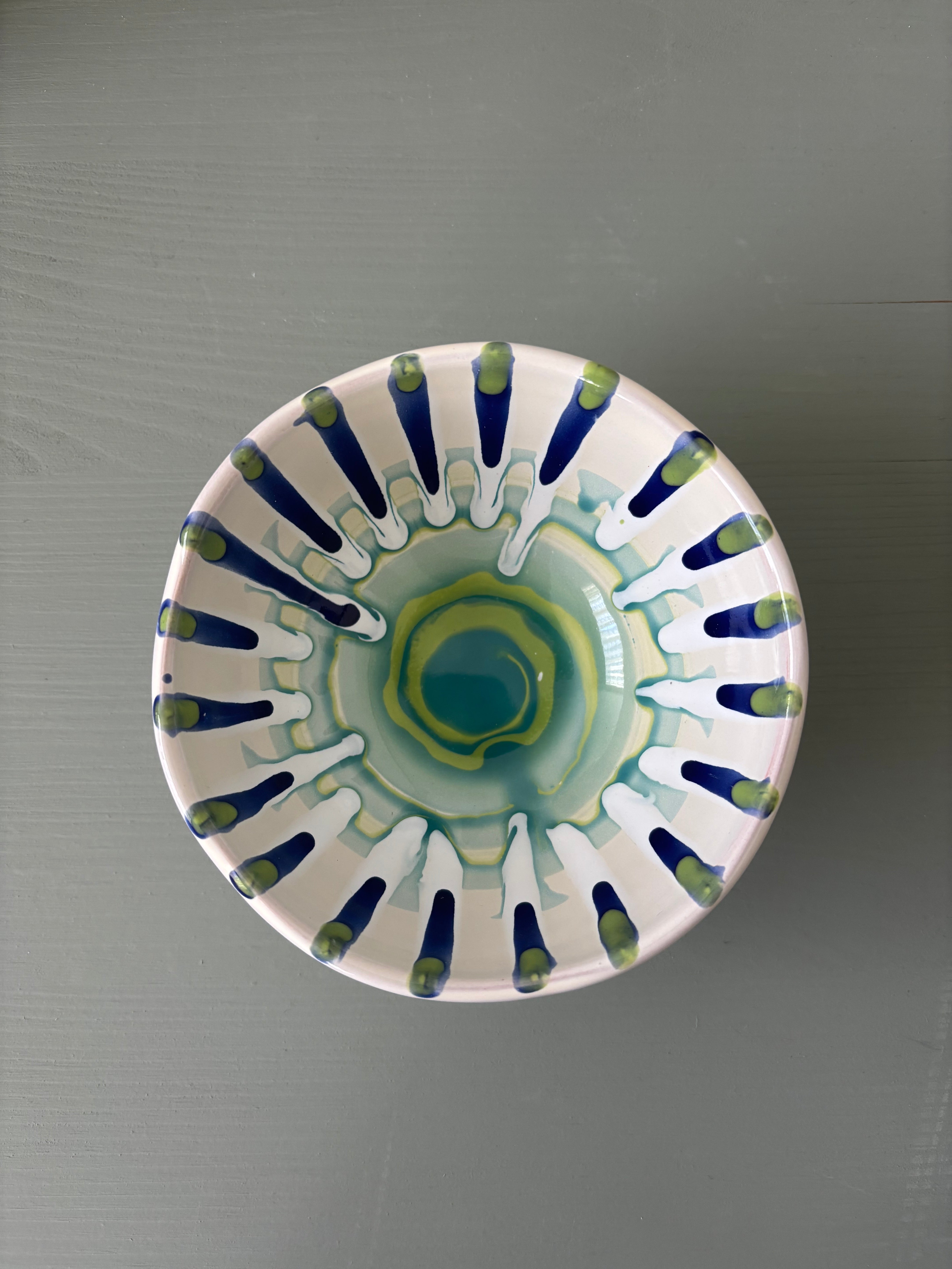 Teo farverig skål #160 - 12 cm
