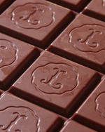 Load image into Gallery viewer, Milk chocolate bar - 70 gr.
