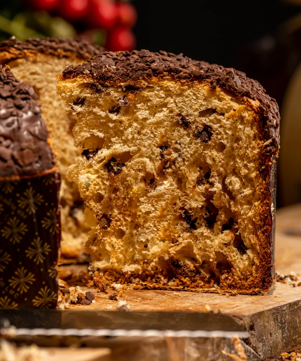 Chocolate Panettone - 1 kg.